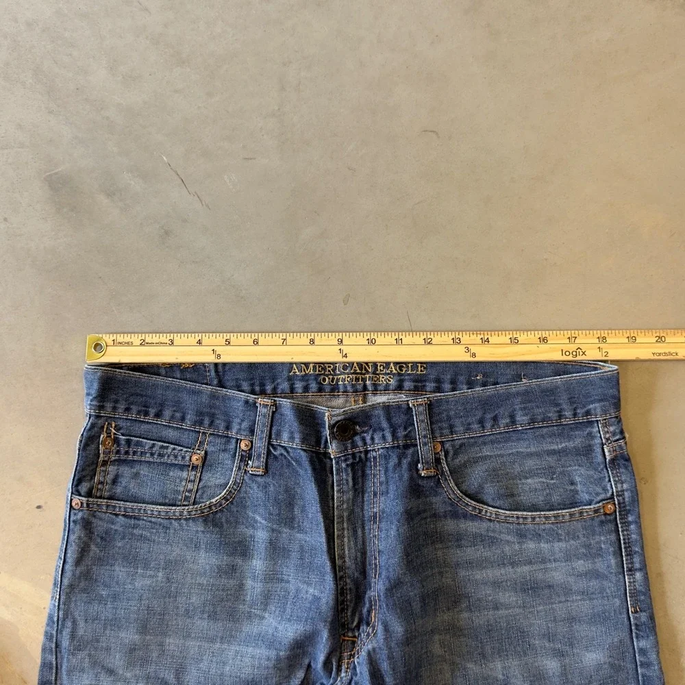 American Eagle Relaxed Straight Jeans Mens 36x30 Blue Denim Distressed Casual